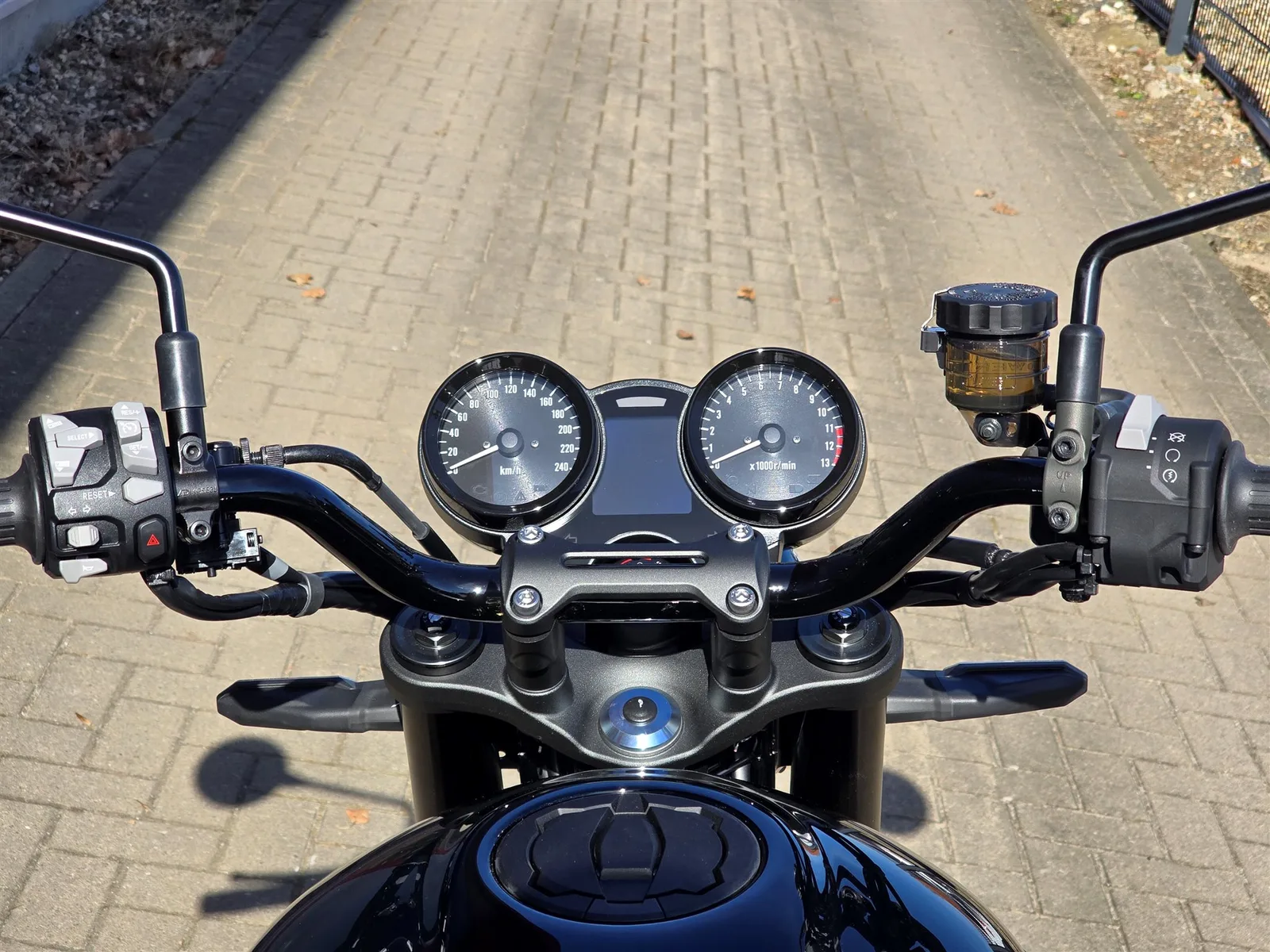 Kawasaki Z900 RS Black Ball Edition Neu, Mod. 2026, sofort verfügbar!