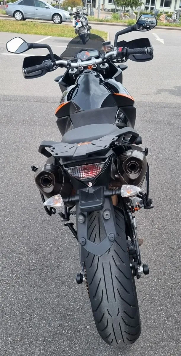 KTM 990 Supermoto T