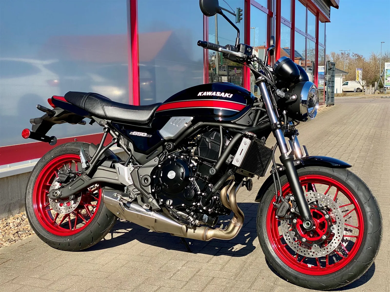 Kawasaki Z650 RS Neu, Mod. 2026, sofort verfügbar!