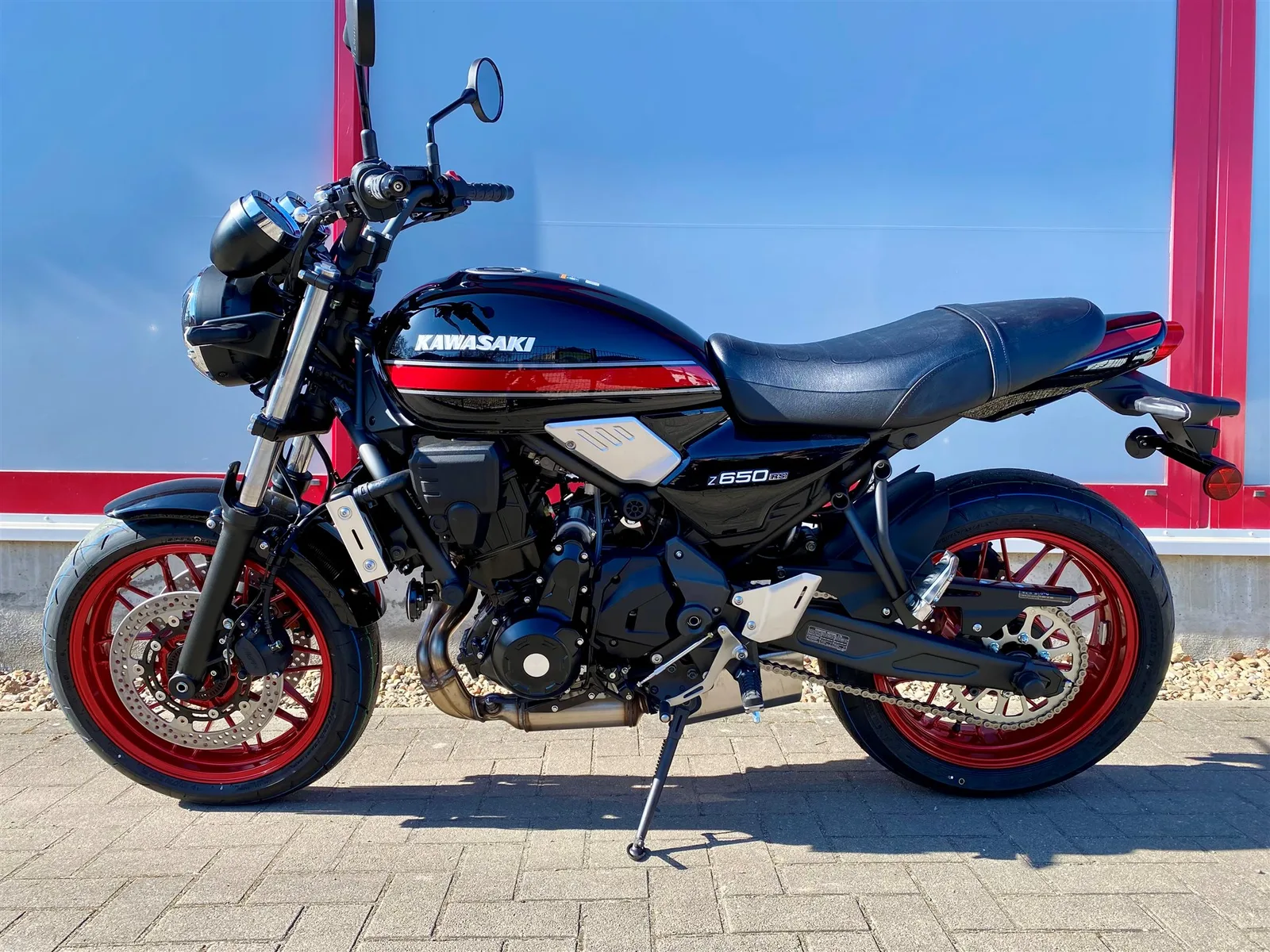 Kawasaki Z650 RS Neu, Mod. 2026, sofort verfügbar!