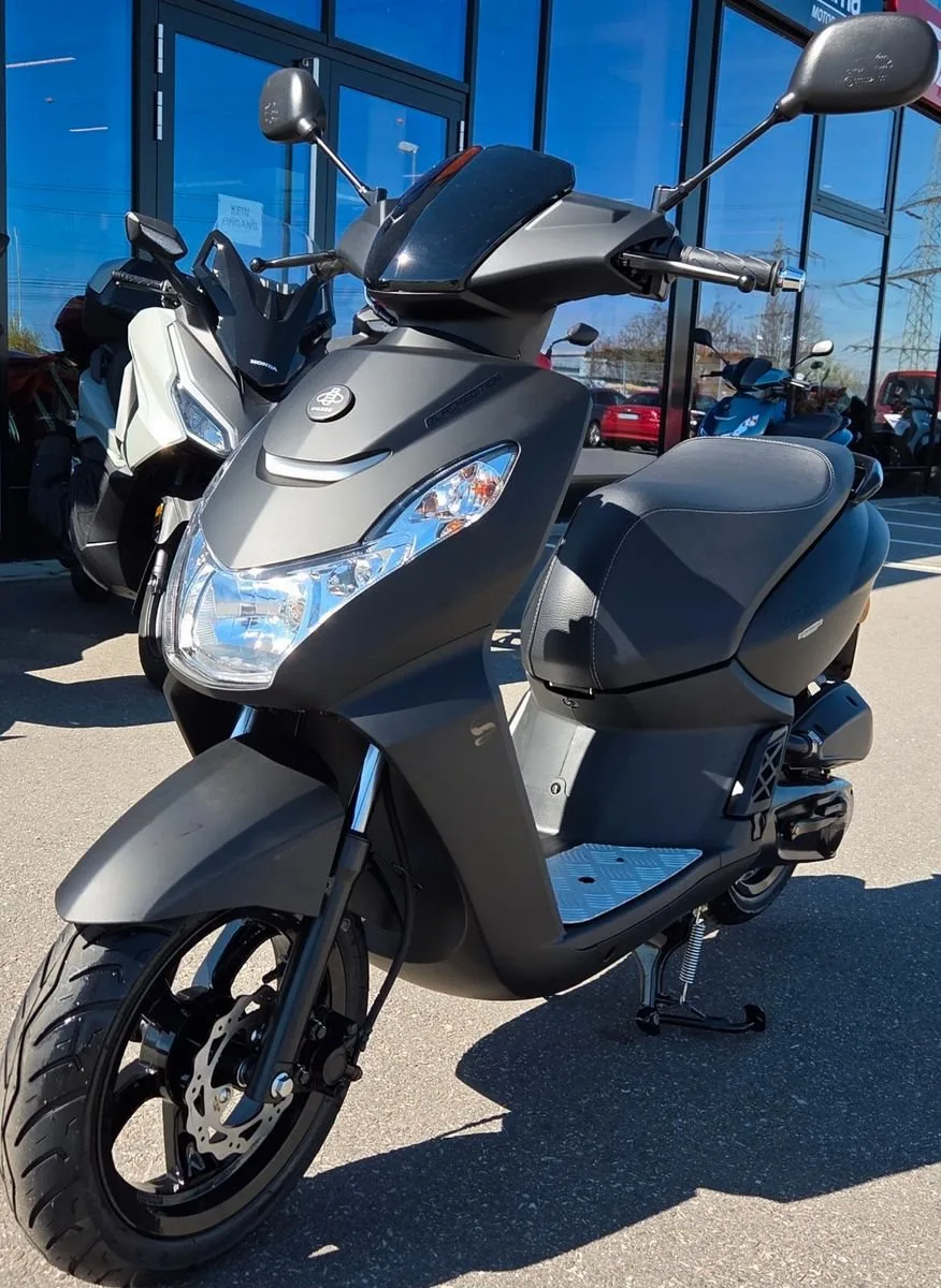 Peugeot Kisbee 50 Black Edition