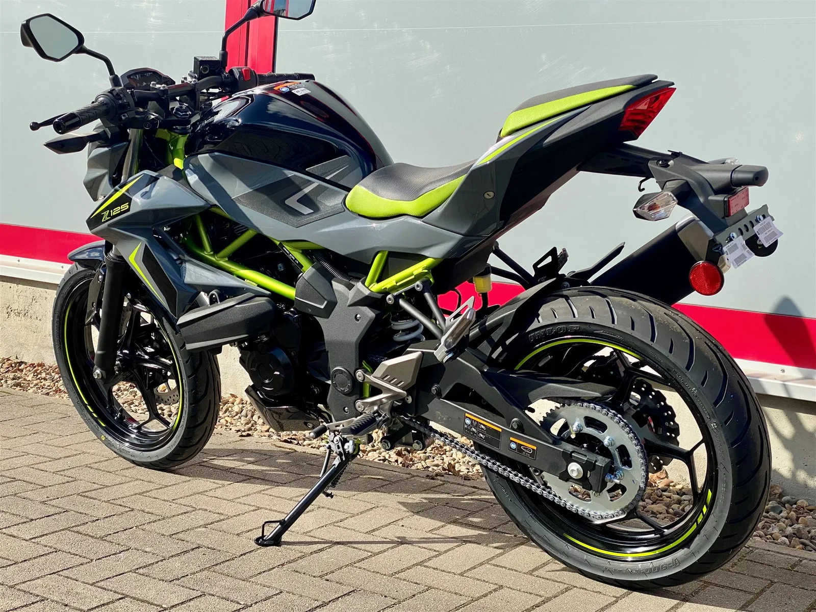 Kawasaki Z125 Neu! Mod. 2026, sofort verfügbar!