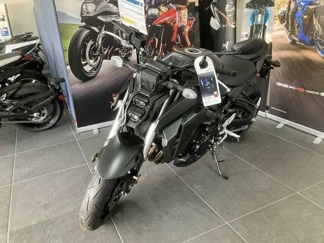 Suzuki GSX-S950 GSX-S 950 UQM3-A2 Führerschein