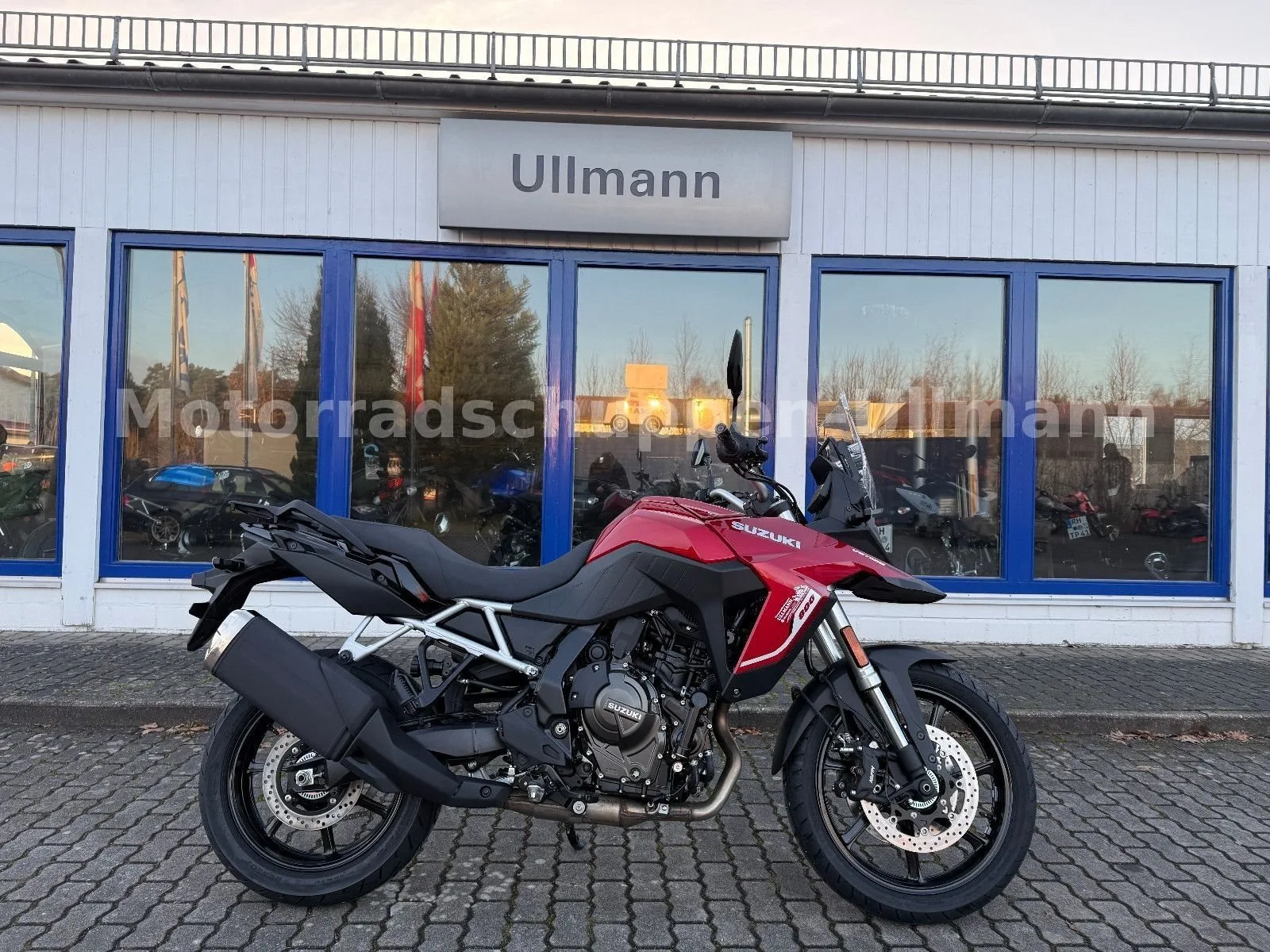Suzuki V-Strom 800