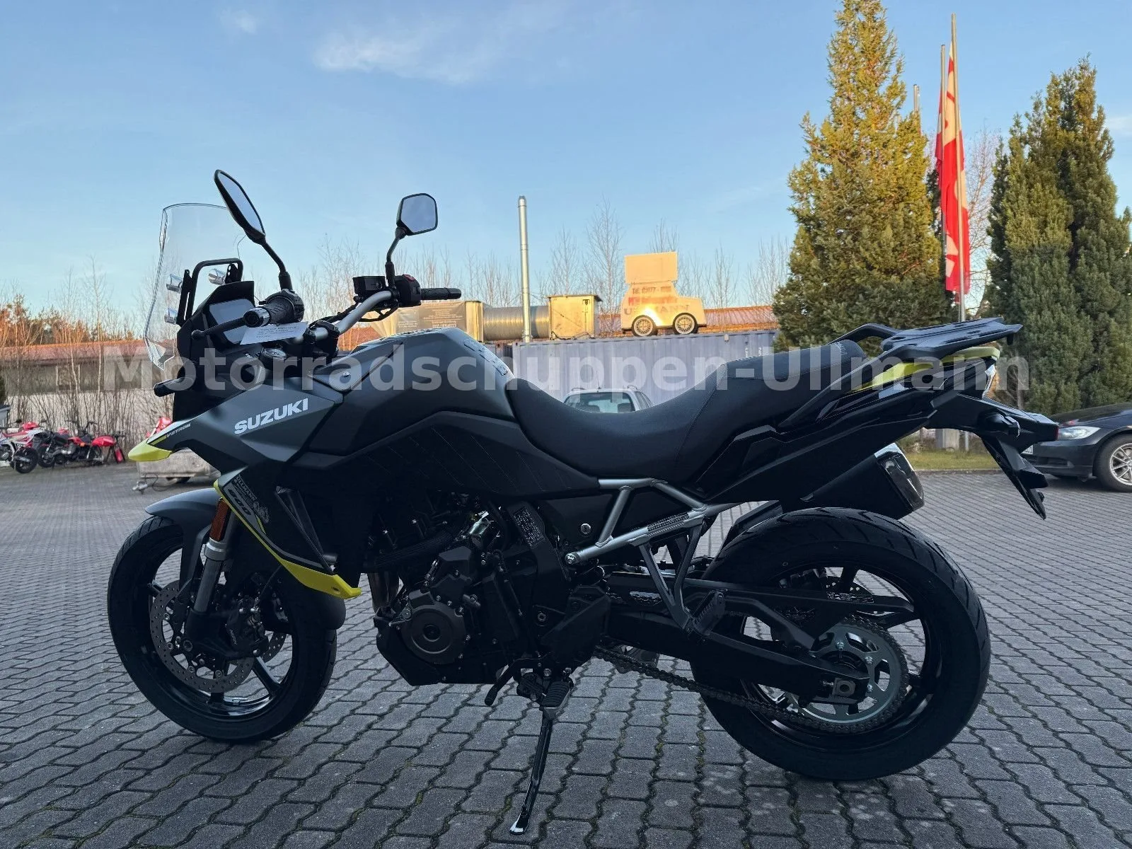 Suzuki V-Strom 800
