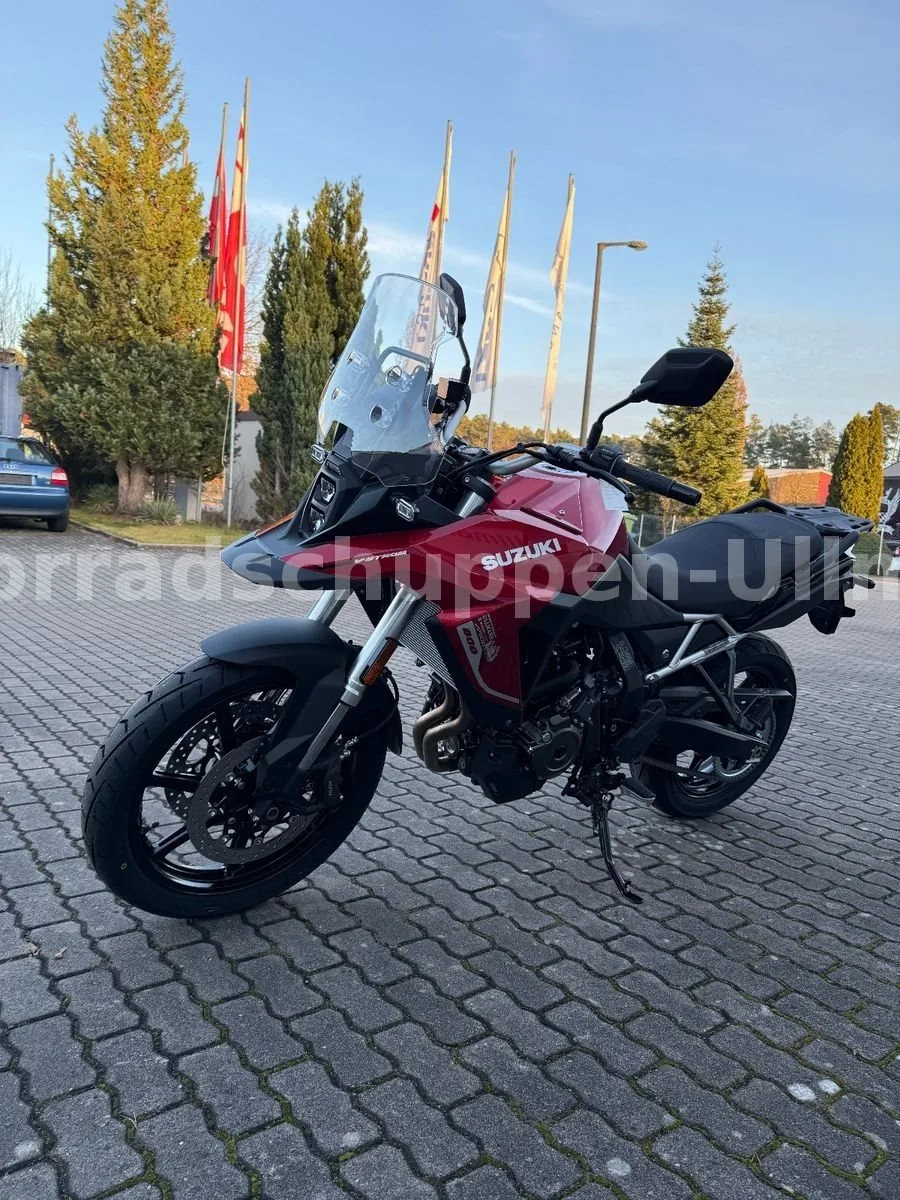 Suzuki V-Strom 800