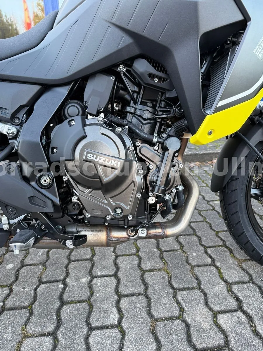 Suzuki V-Strom 800