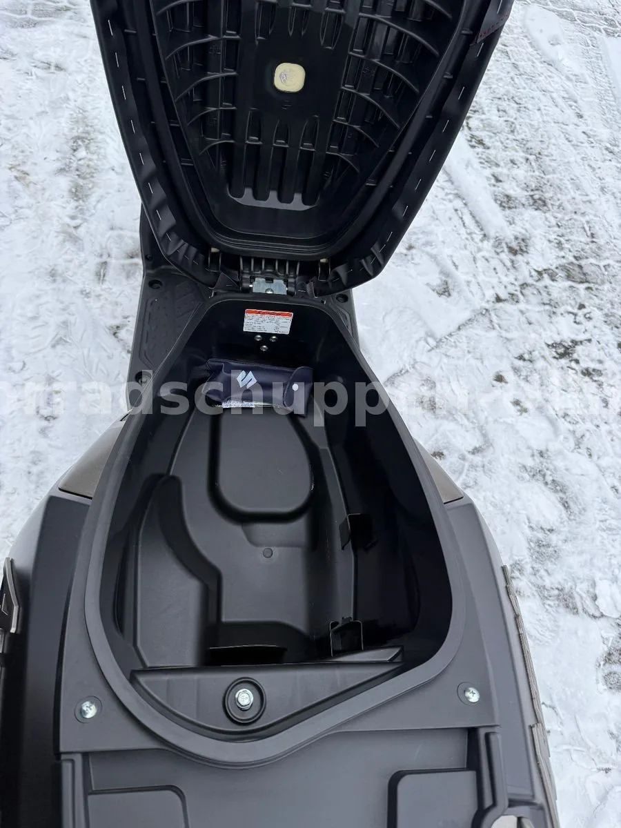 Suzuki Avenis 125