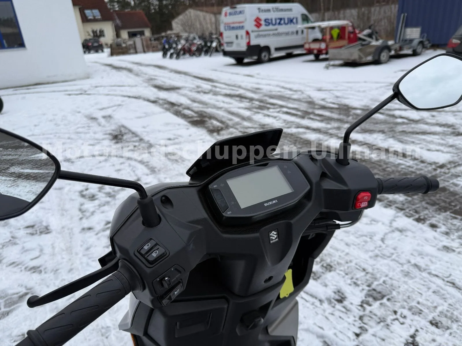 Suzuki Avenis 125