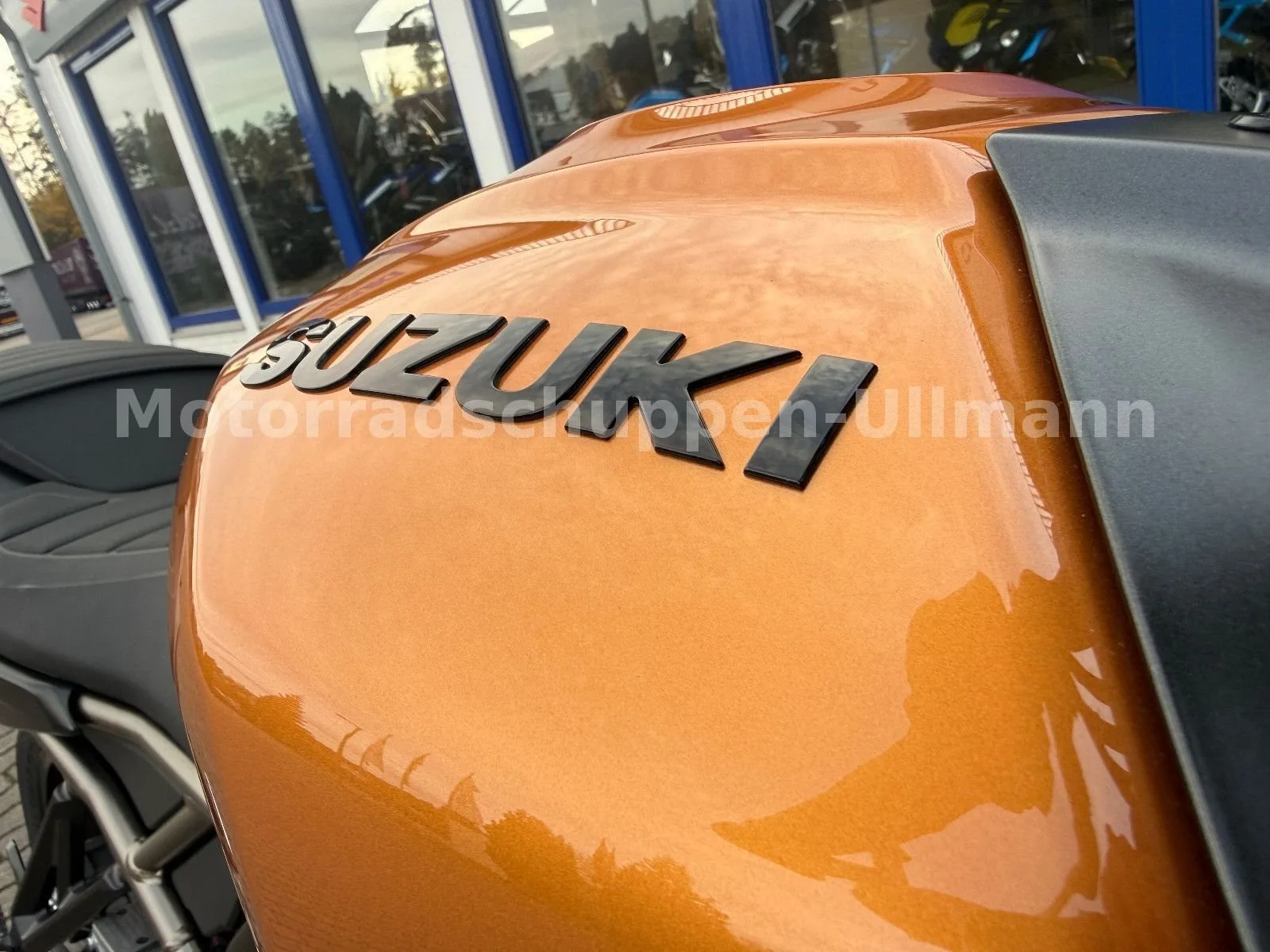 Suzuki GSX-8T