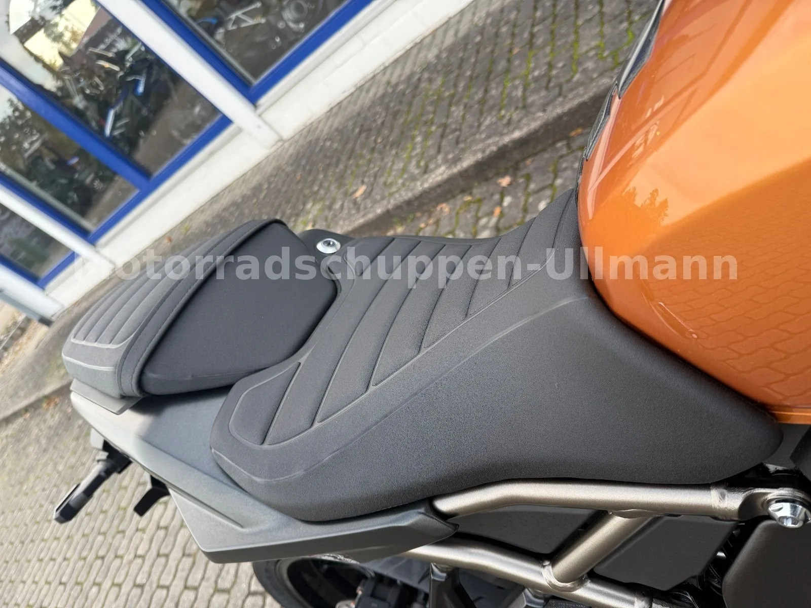 Suzuki GSX-8T