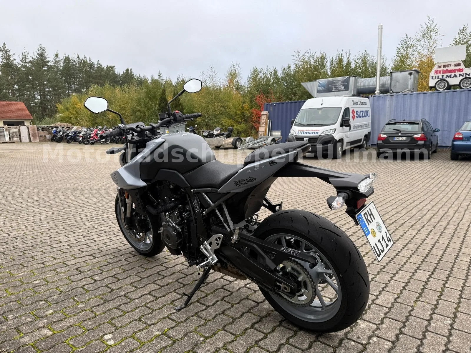 Suzuki GSX-8S
