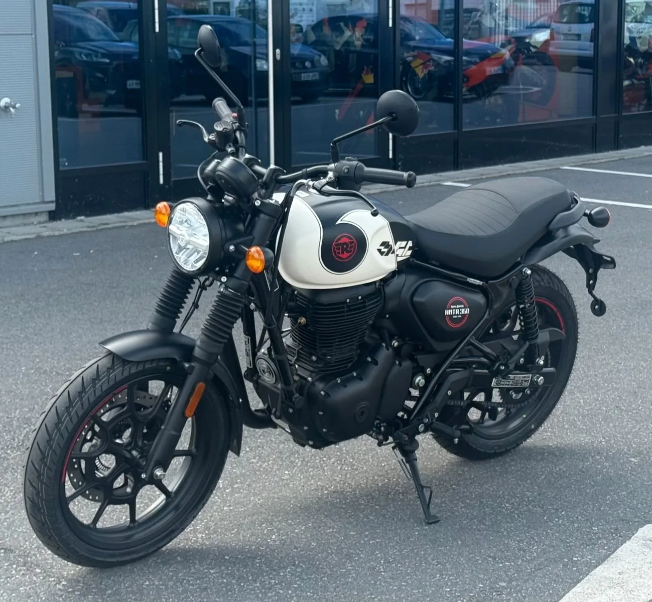 Royal Enfield HNTR 350