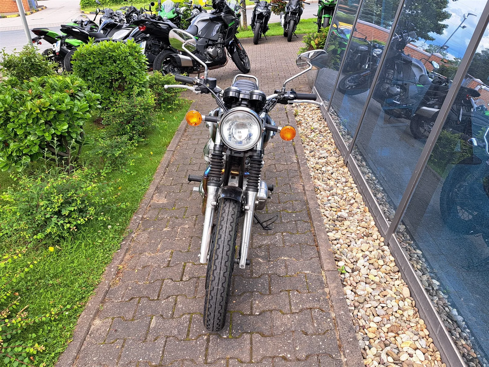 Kawasaki W800