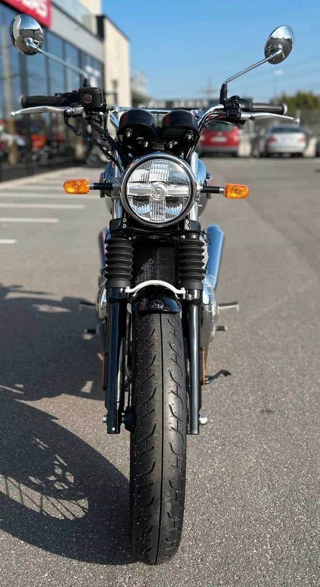 Royal Enfield Interceptor 650