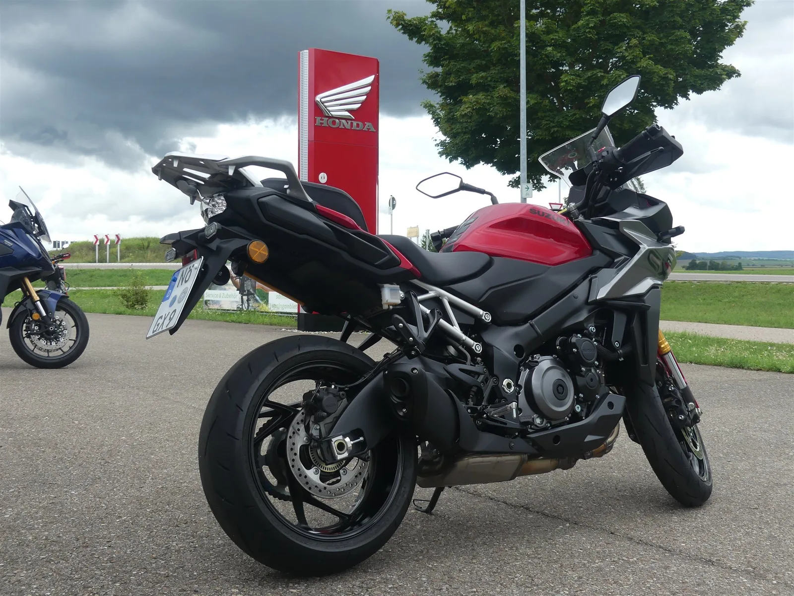 Suzuki GSX-S1000GX MJ25 - Service HU/AU Neu - Top Zustand