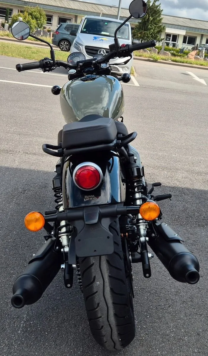 Royal Enfield Shotgun 650