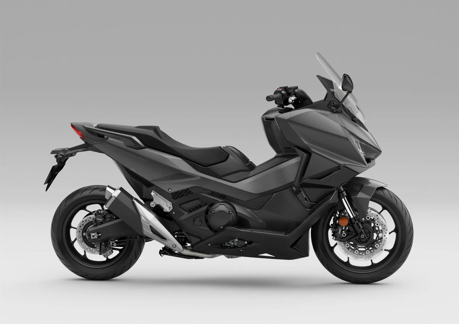 Honda Forza 750 Schwarz sofort verfügbar, 6 J. Garantie