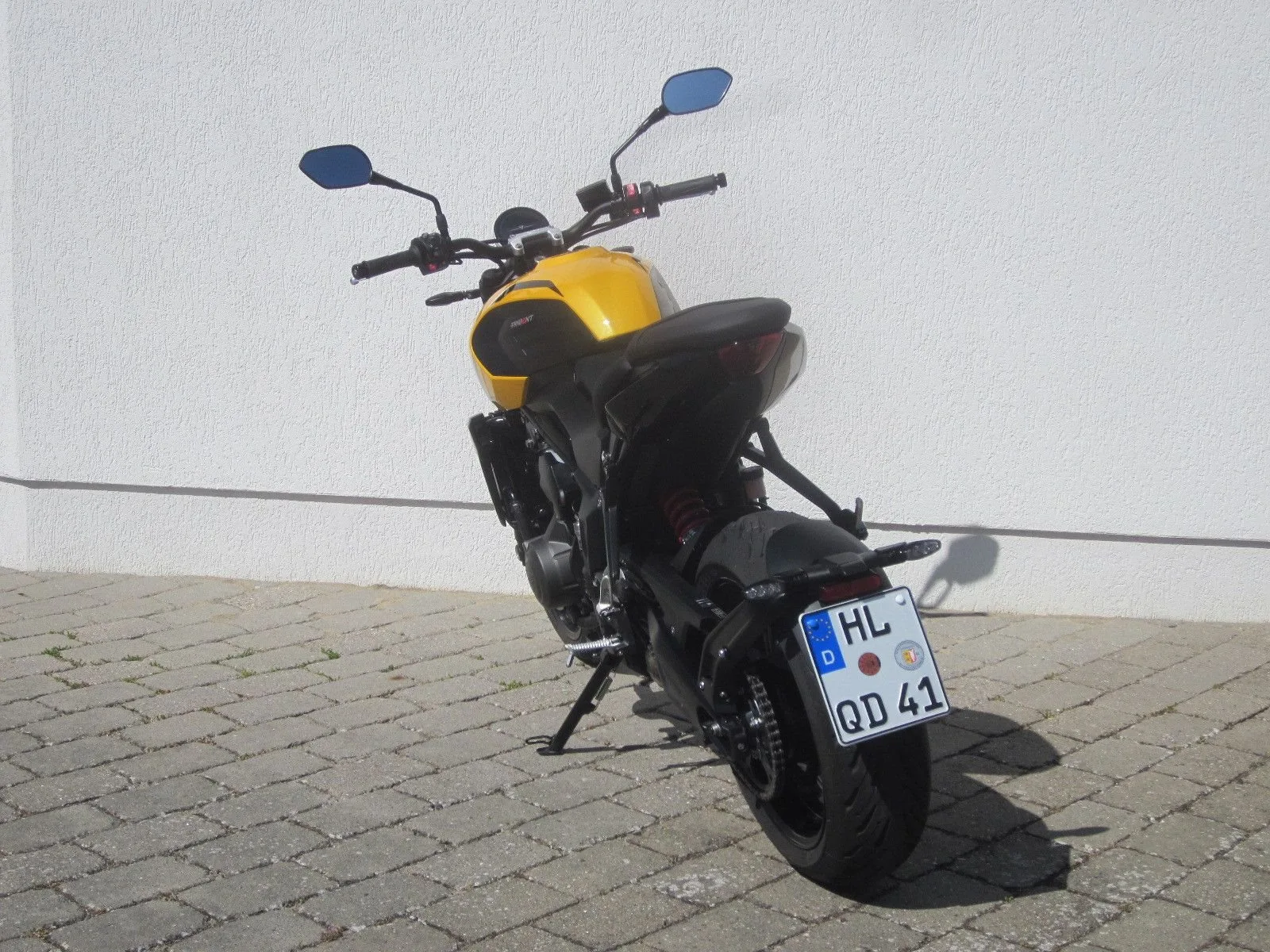 Triumph Trident 660