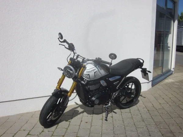 Triumph Speed 400