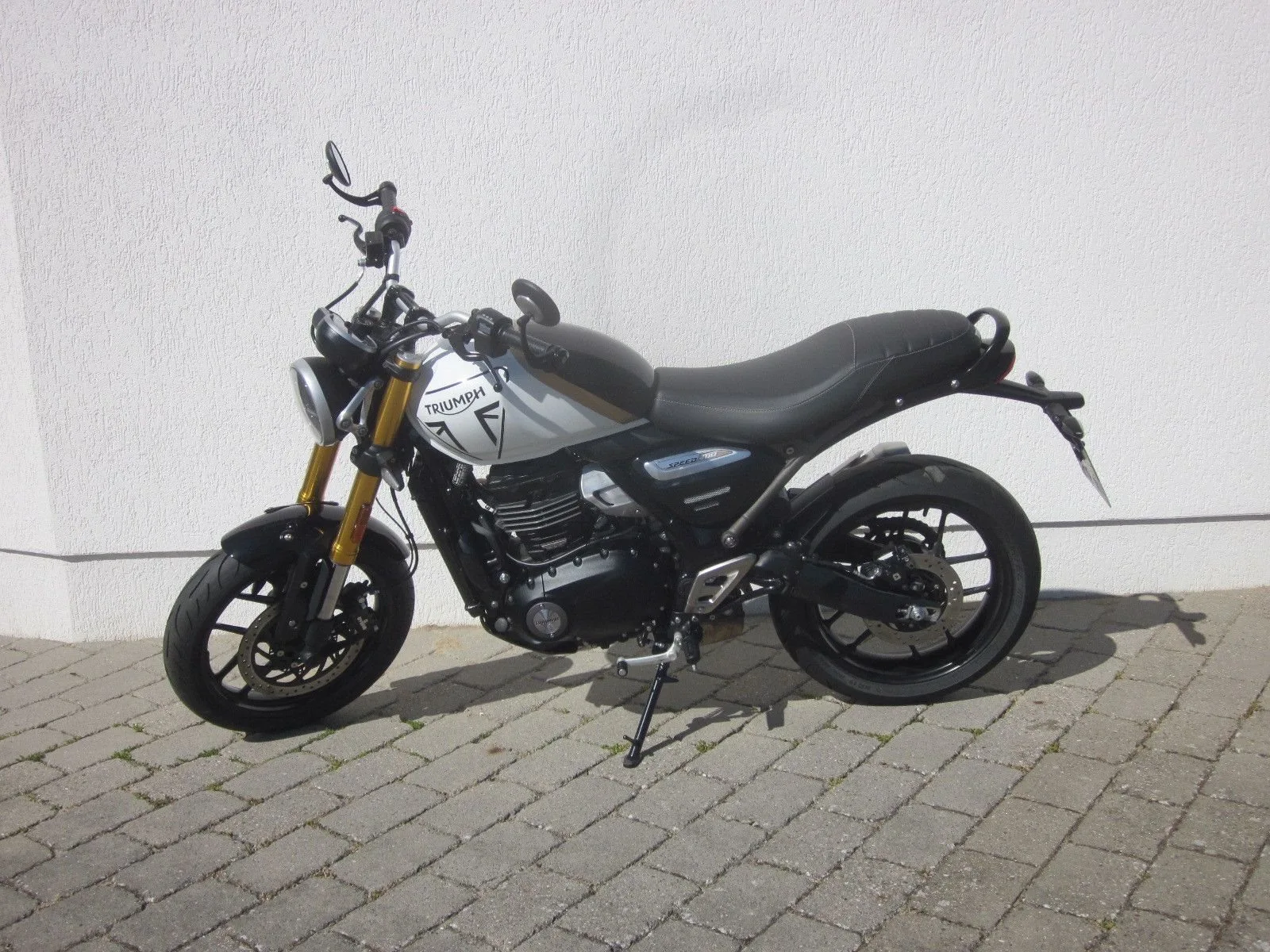 Triumph Speed 400