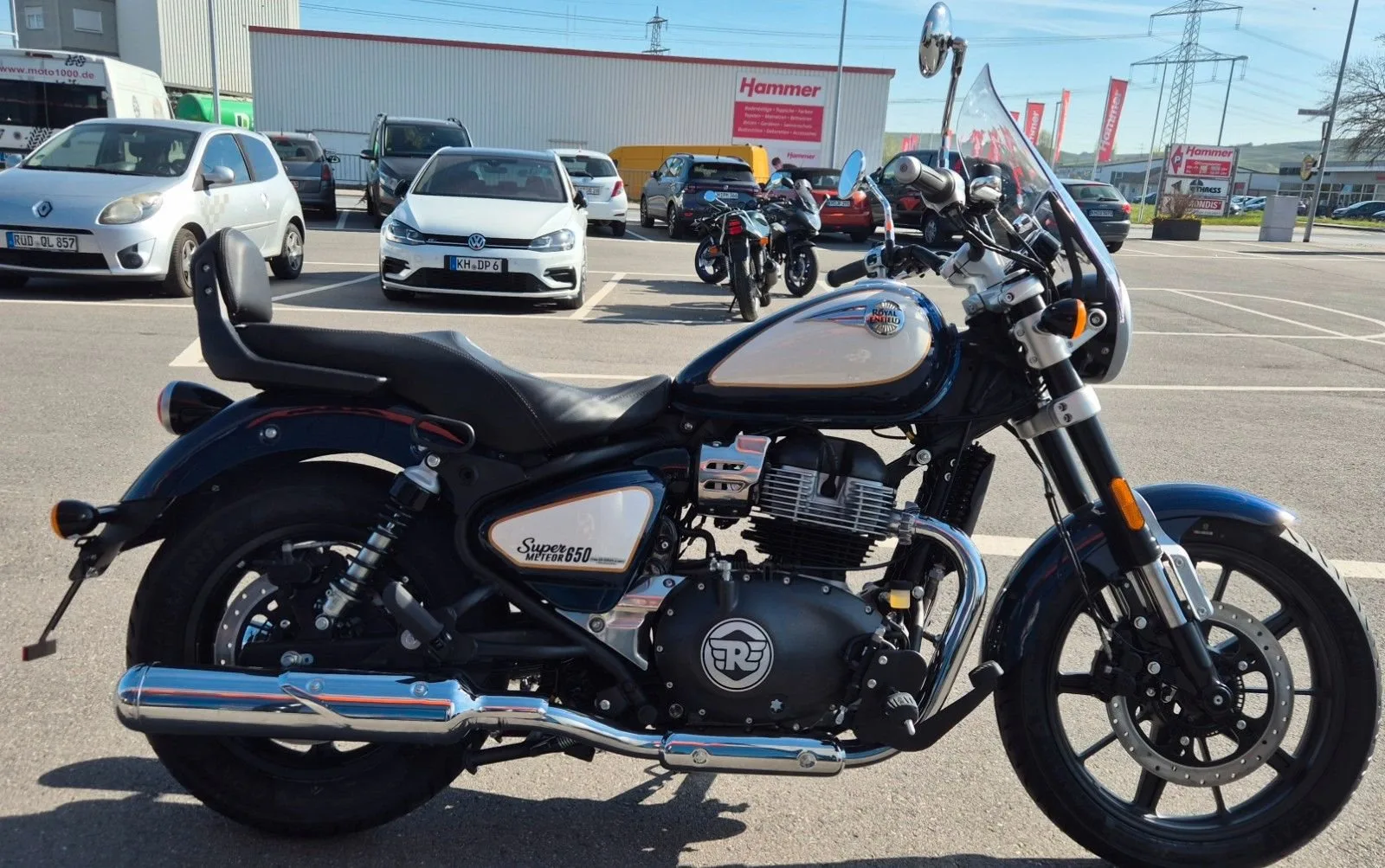 Royal Enfield Super Meteor 650