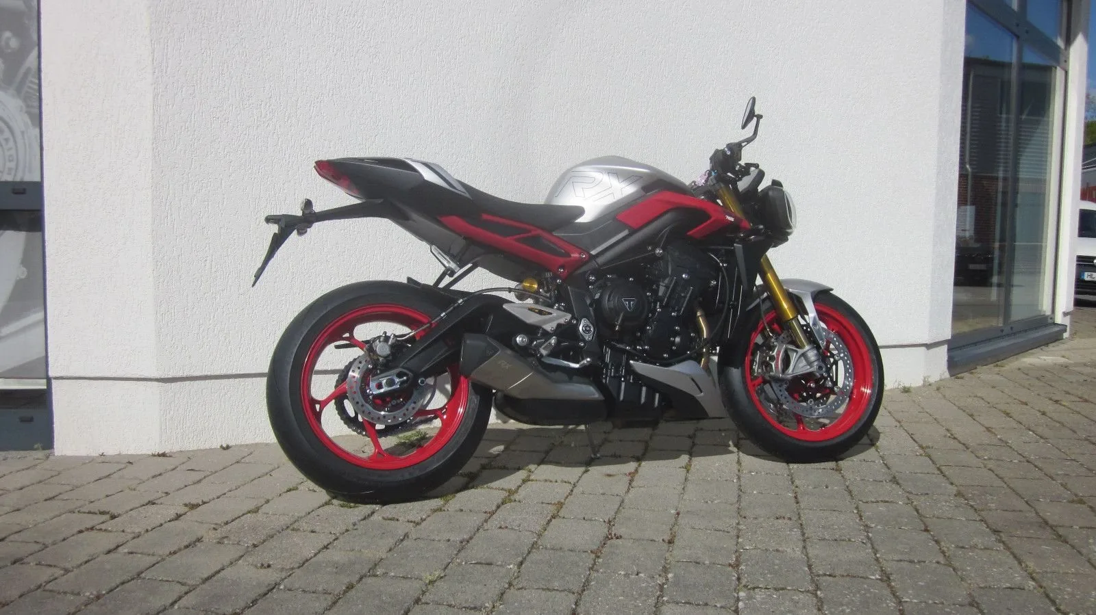 Triumph Street Triple 765 RX