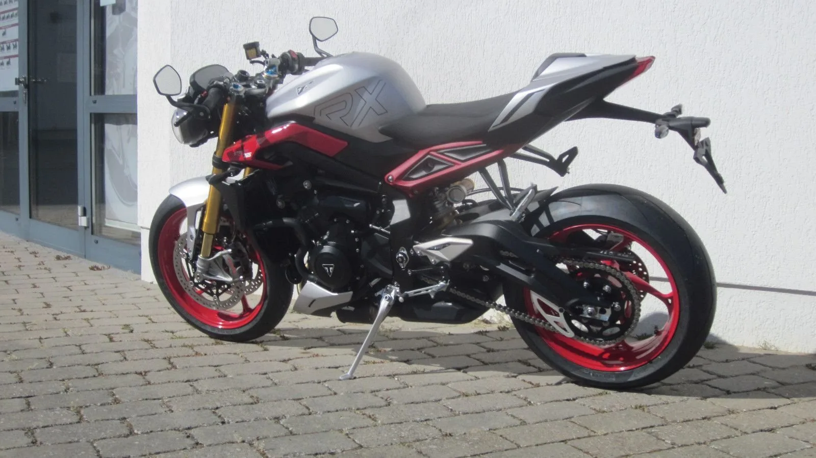 Triumph Street Triple 765 RX