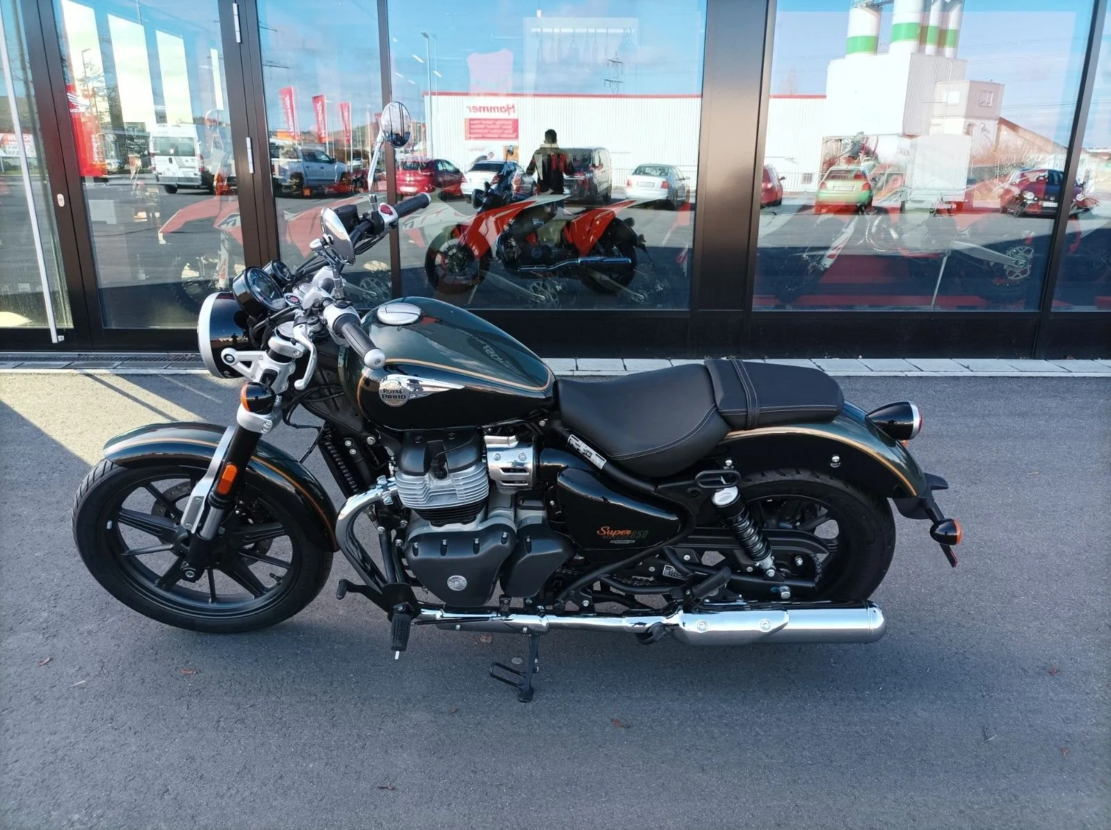 Royal Enfield Super Meteor 650