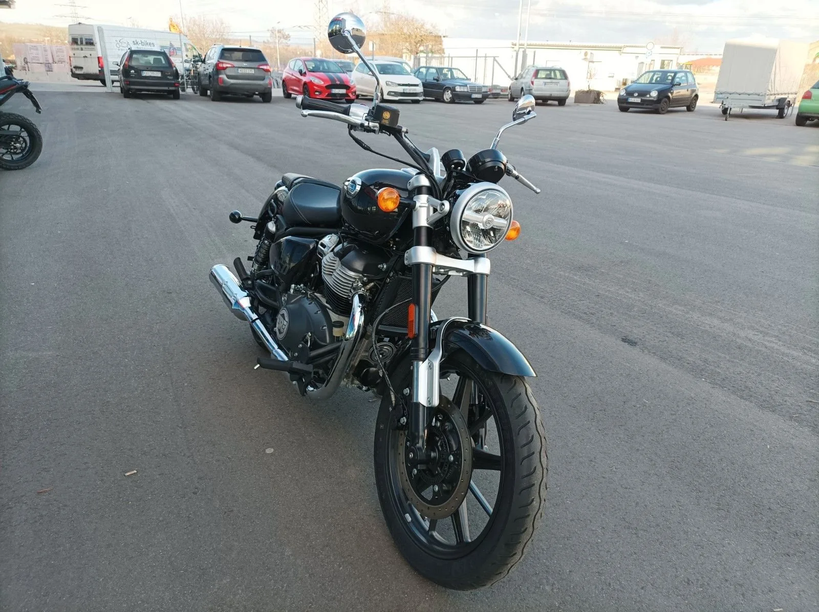 Royal Enfield Super Meteor 650