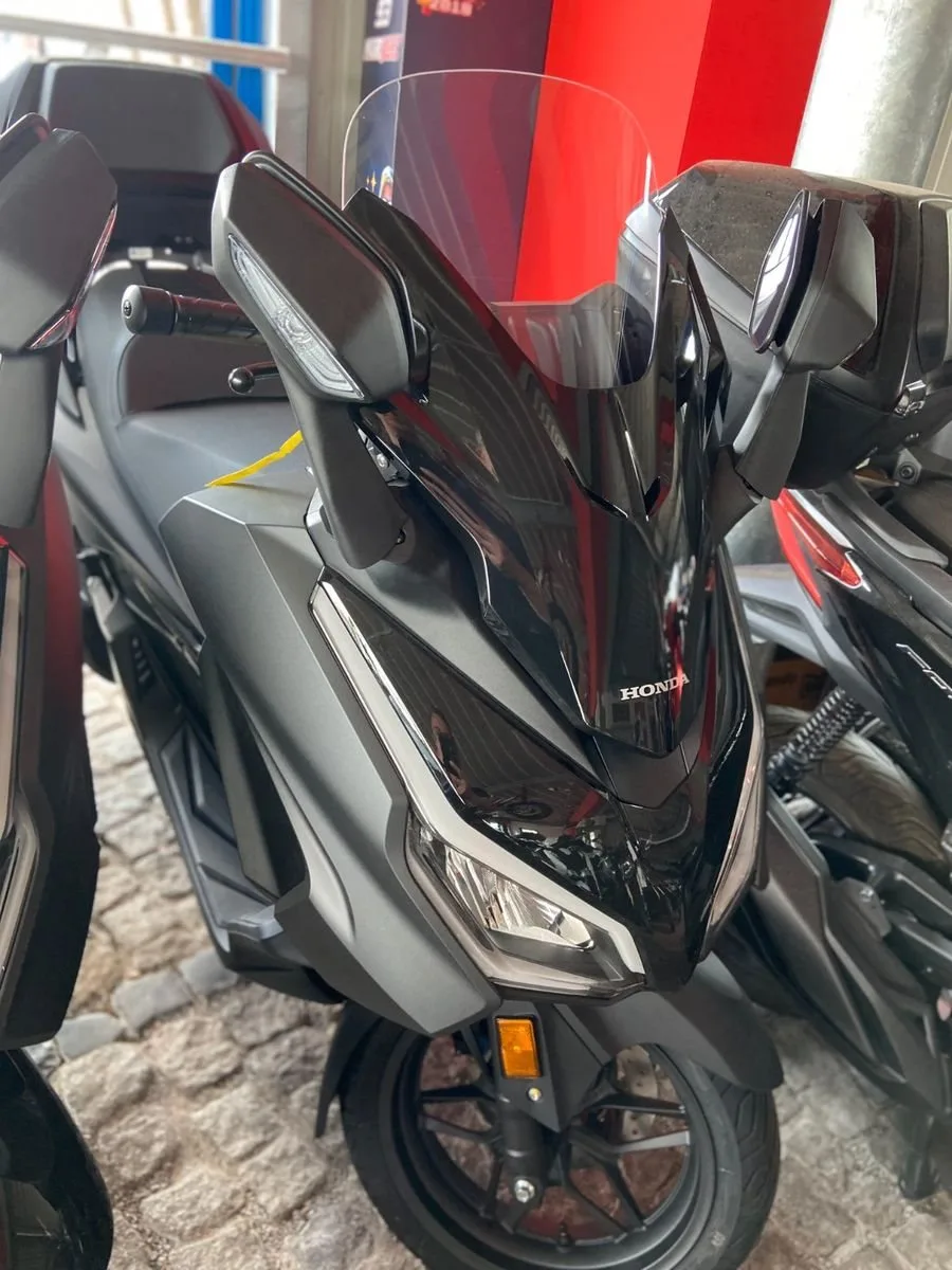 Honda Forza 125