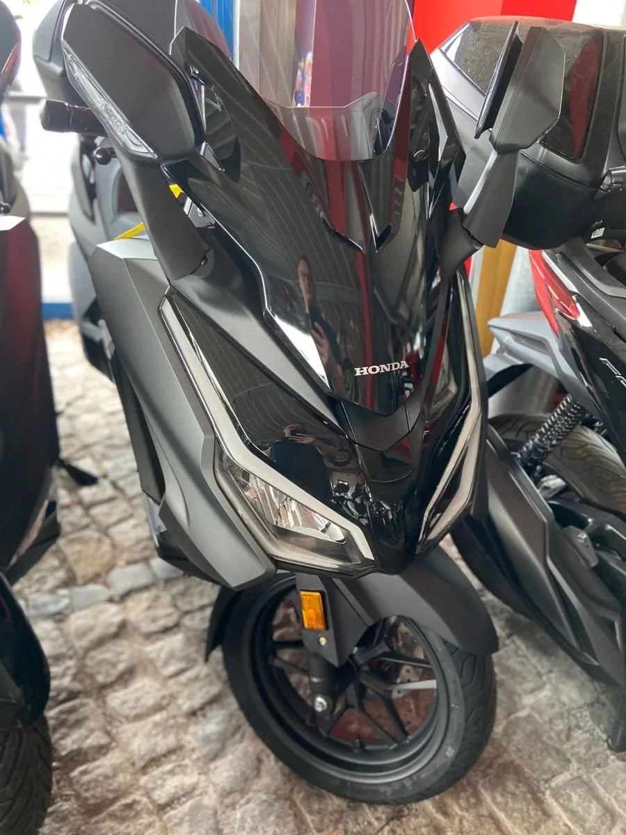 Honda Forza 125