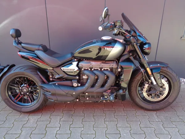 Triumph Rocket 3 GT Triple Black Edition