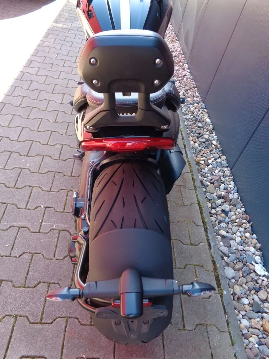 Triumph Rocket 3 GT Triple Black Edition