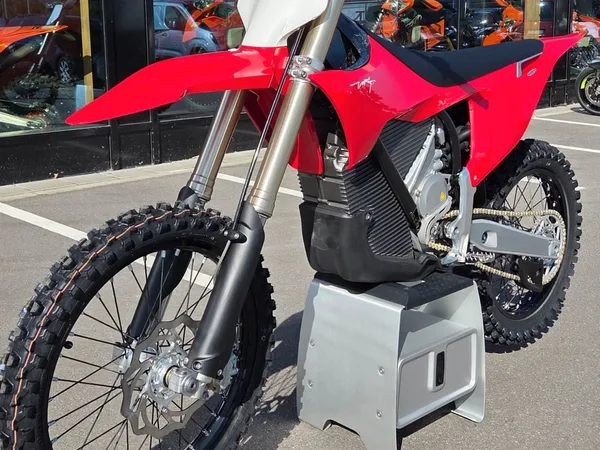 Stark Future Varg MX