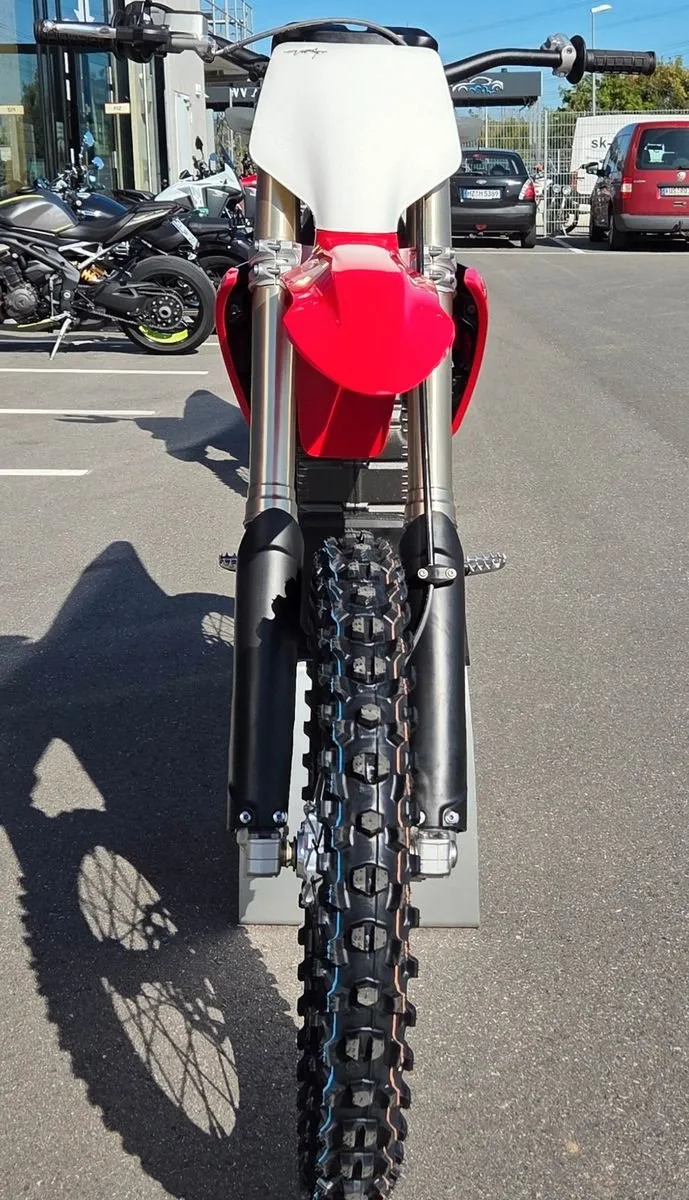 Stark Future Varg MX