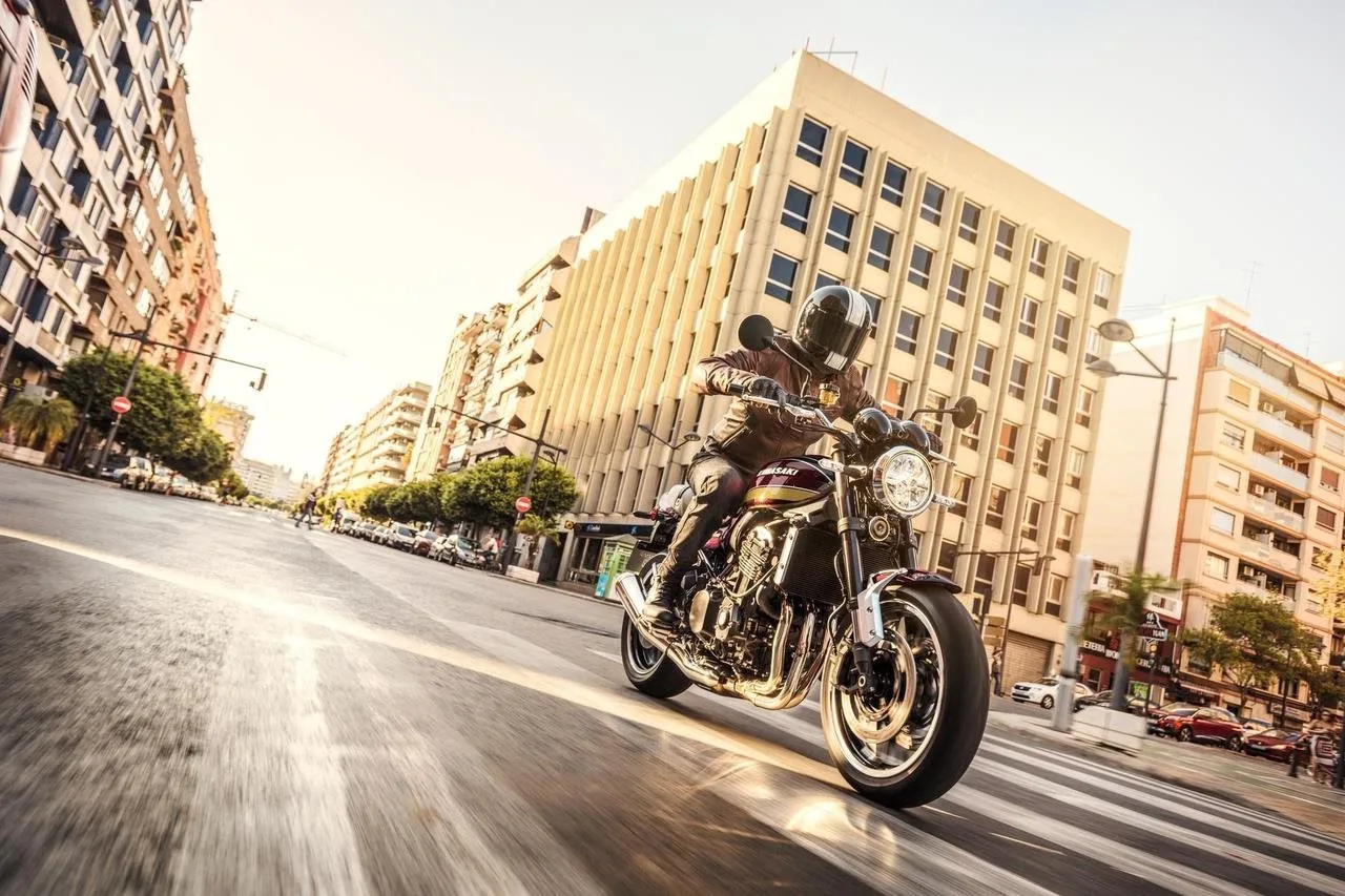 Kawasaki Z900 RS 2026 I SOFORT VERFÜGBAR