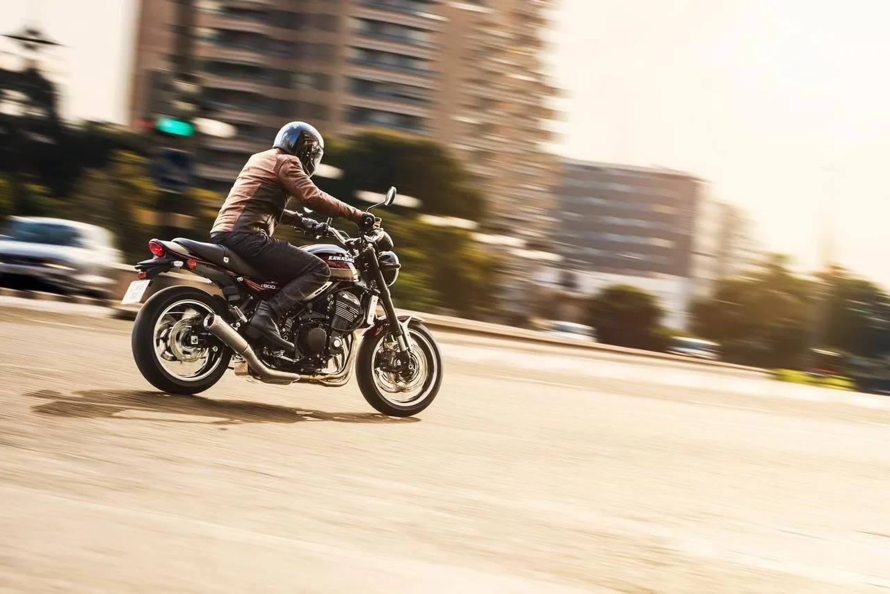 Kawasaki Z900 RS 2026 I SOFORT VERFÜGBAR