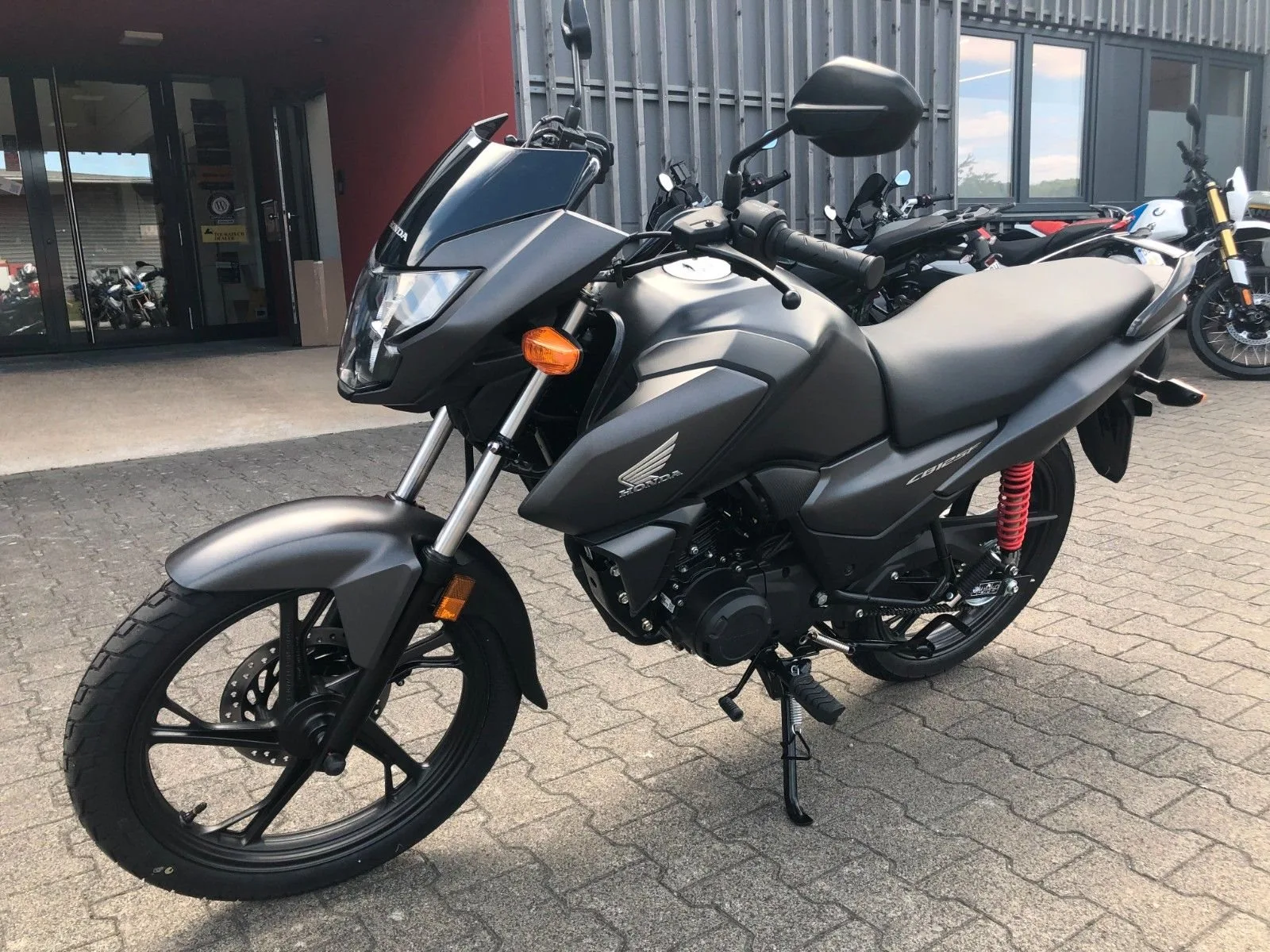 Honda CB125F