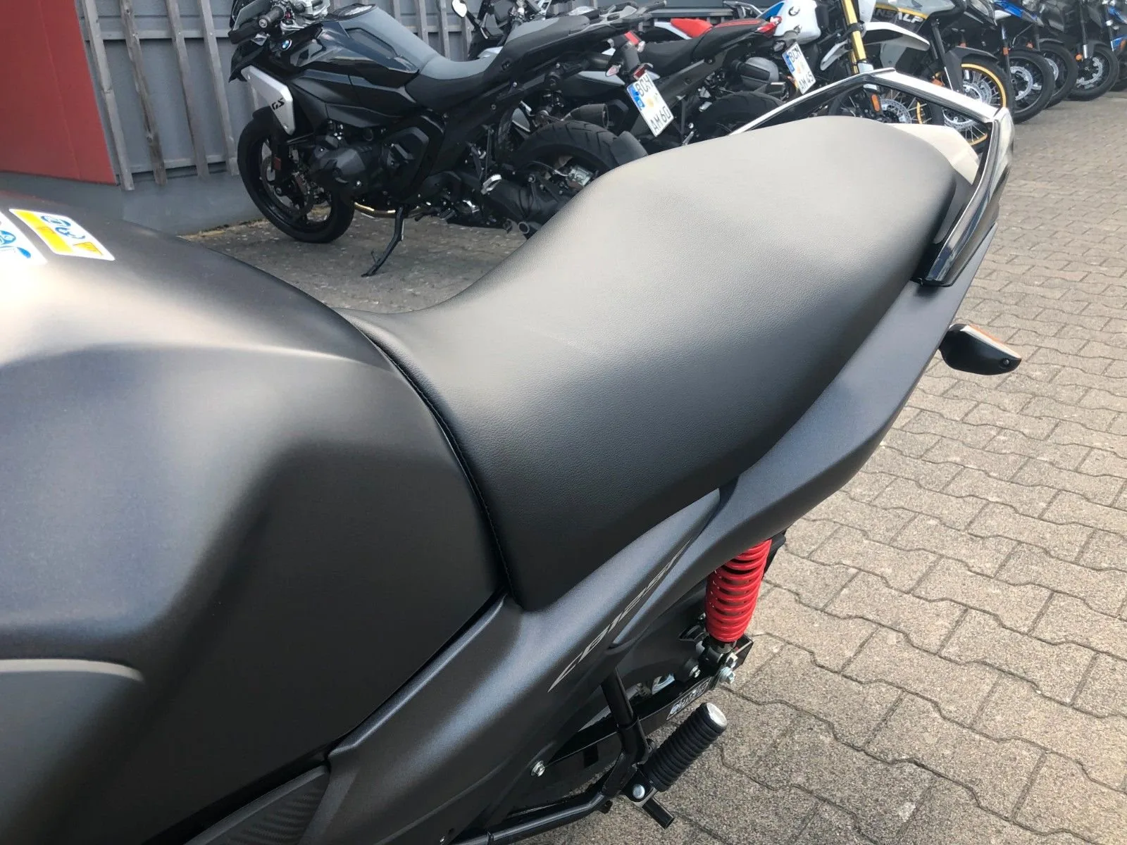 Honda CB125F