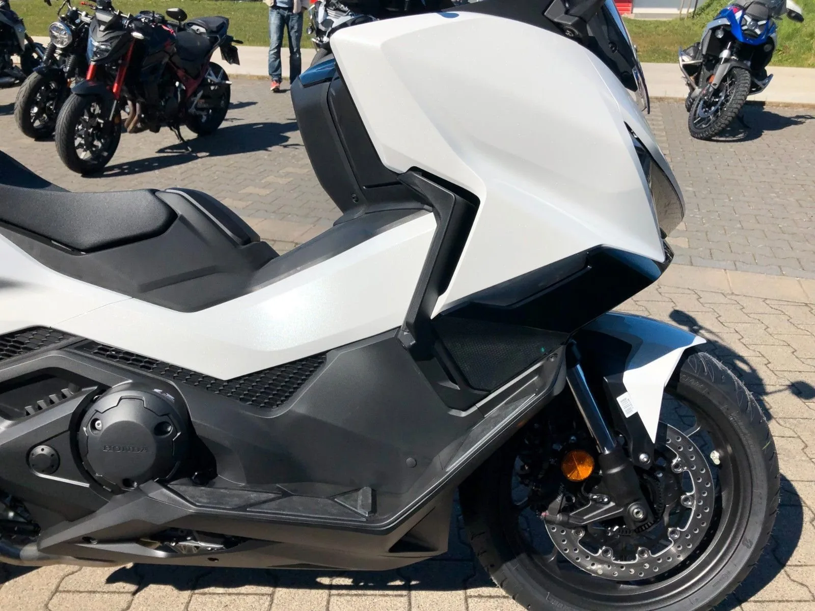Honda Forza 750