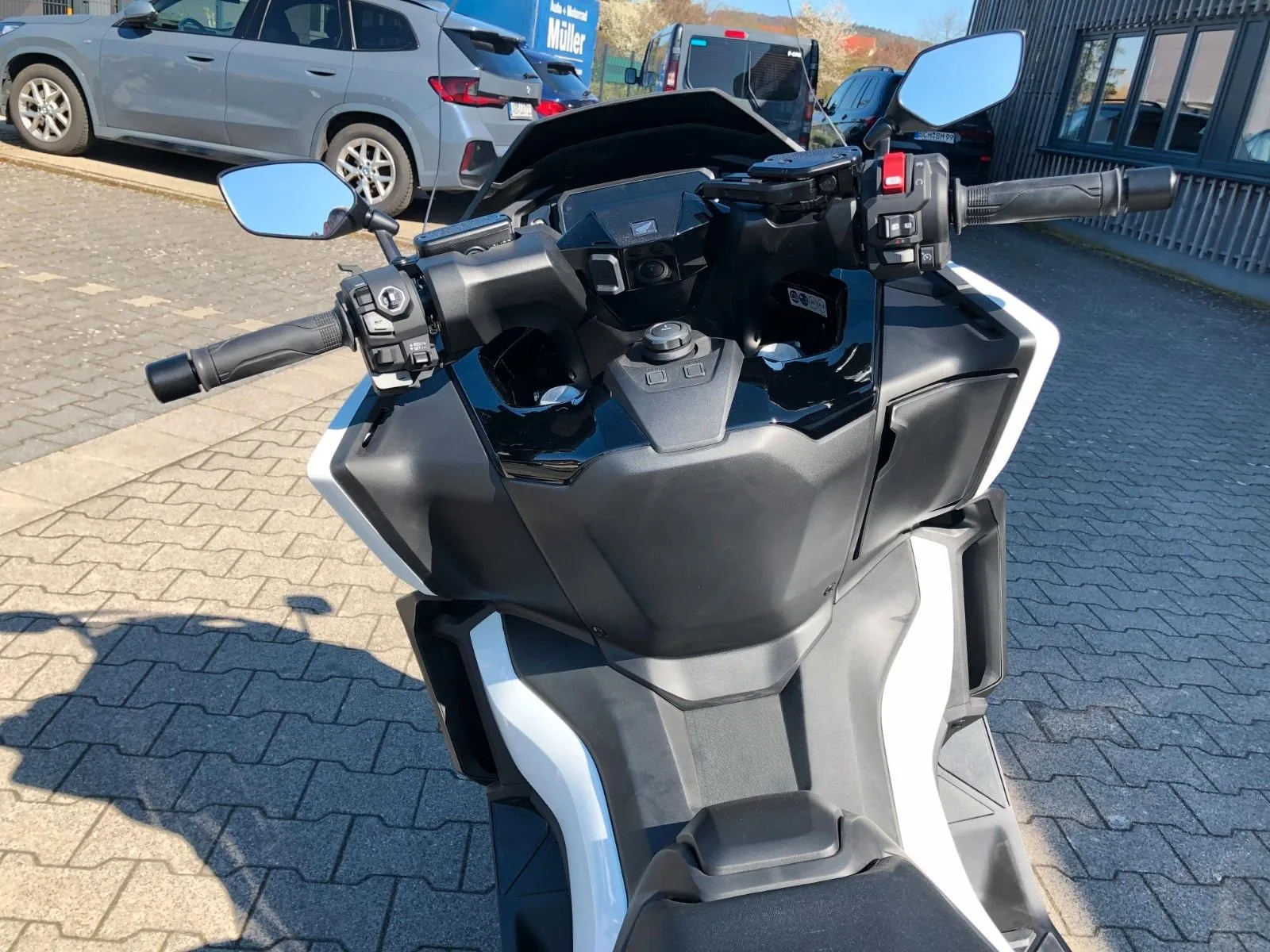 Honda Forza 750