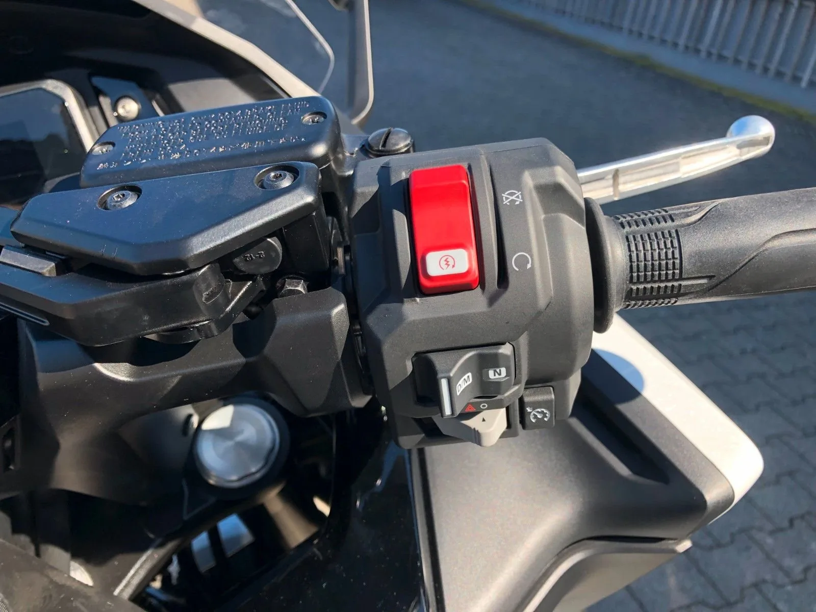 Honda Forza 750
