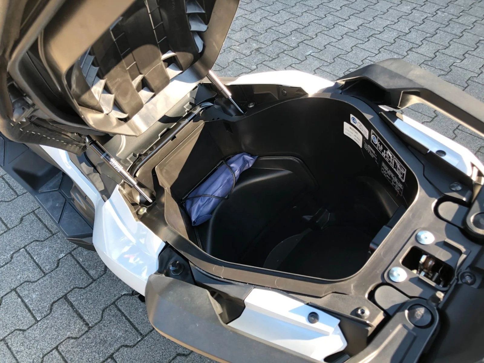 Honda Forza 750