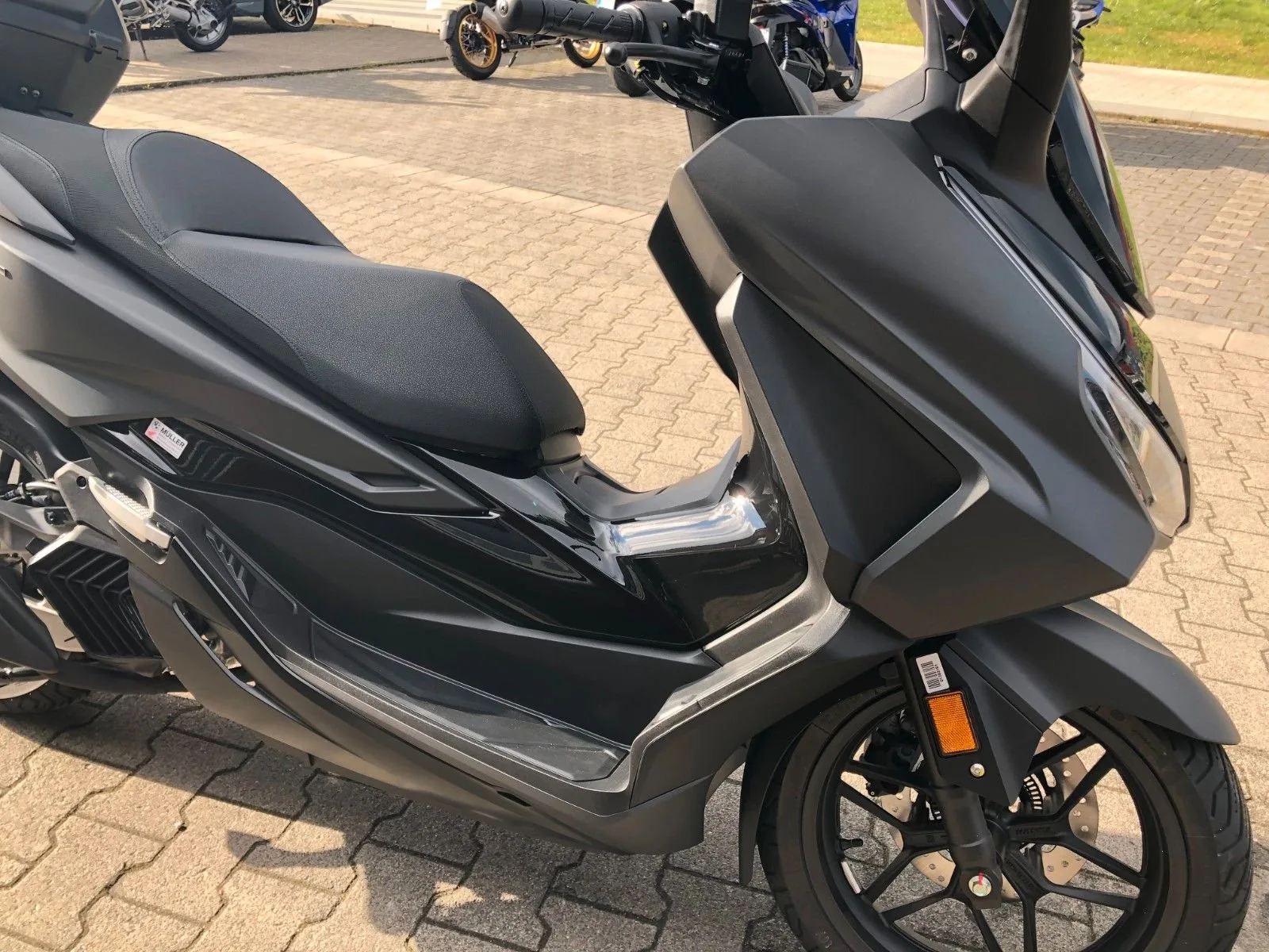 Honda Forza 125