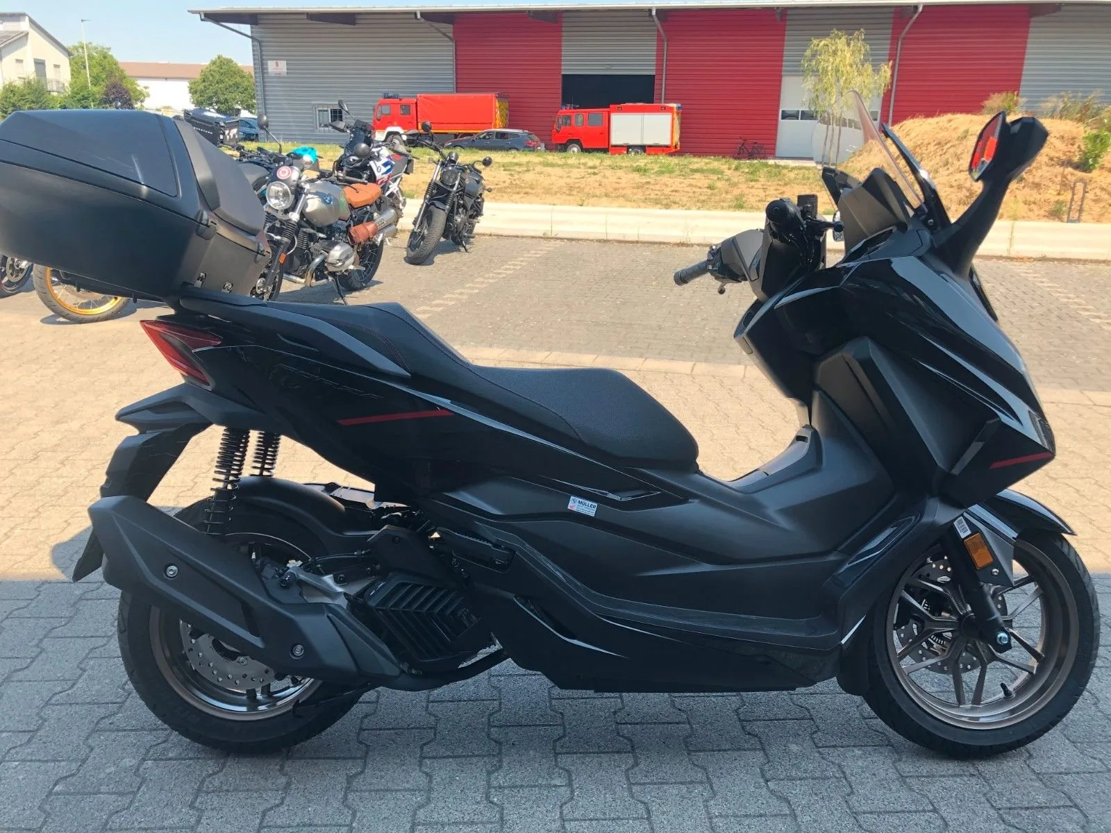 Honda Forza 125 Special Edition \*Tageszulassung\*