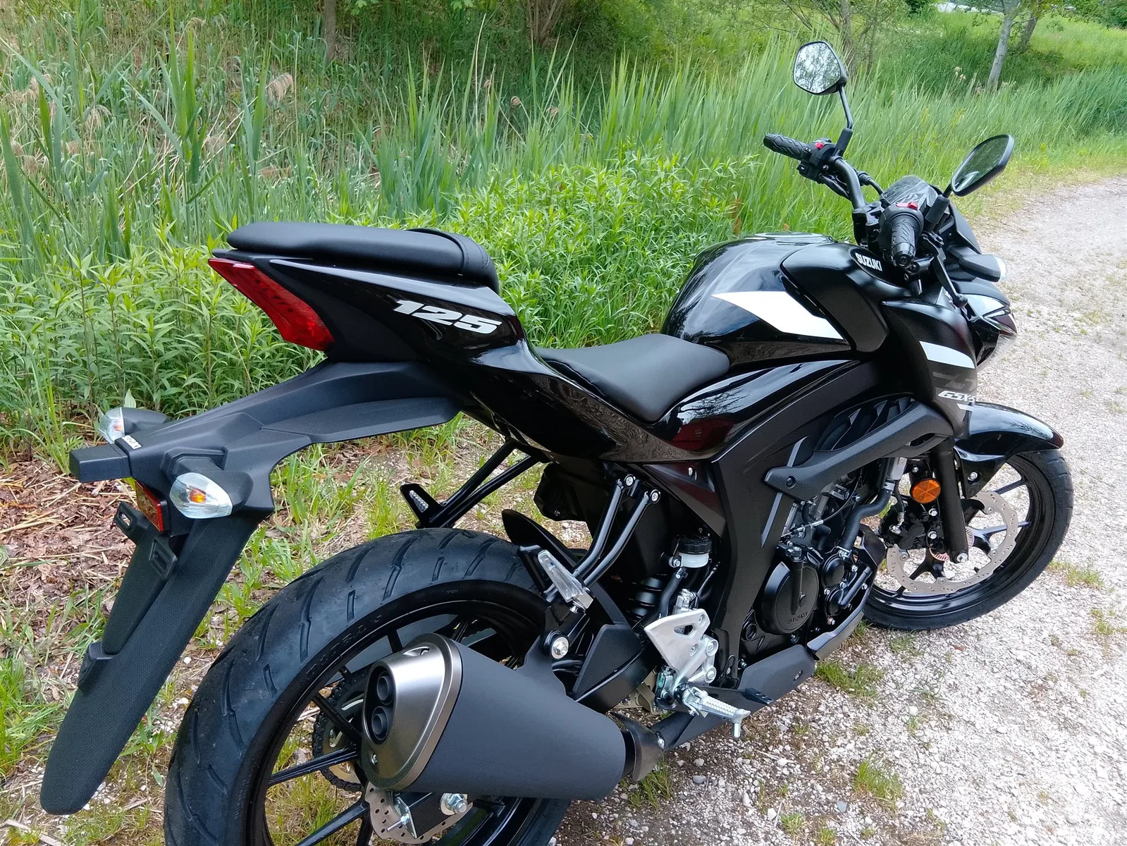 Suzuki GSX-S125