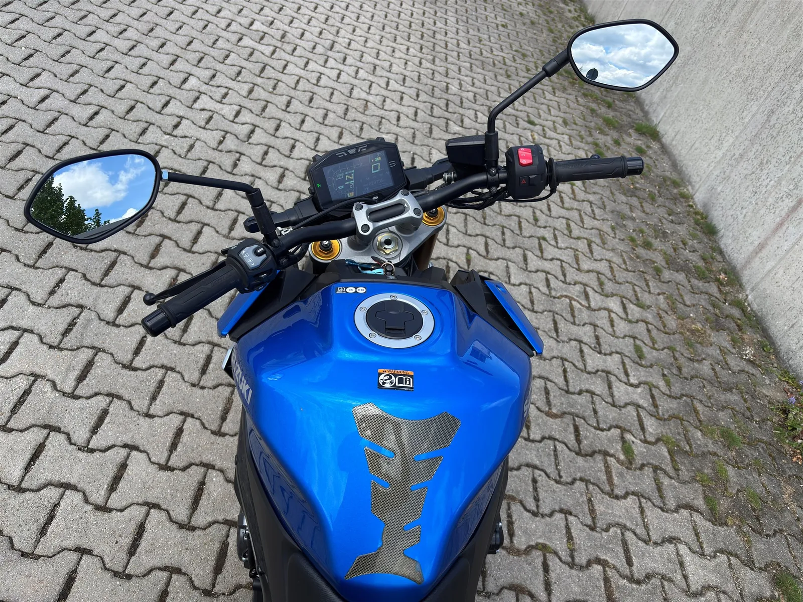 Suzuki GSX-S1000