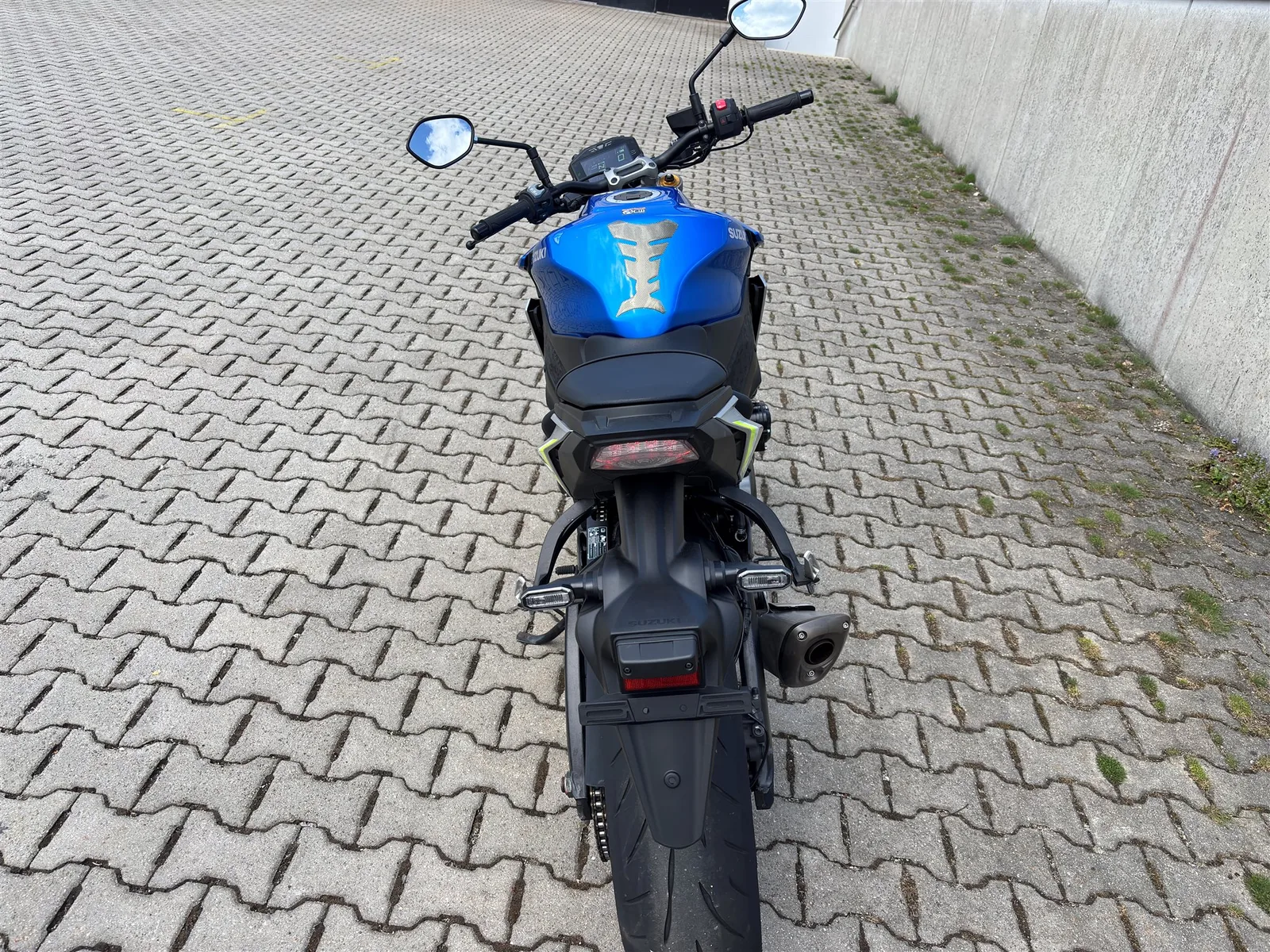 Suzuki GSX-S1000