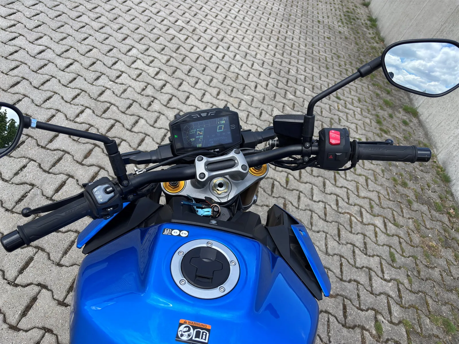 Suzuki GSX-S1000